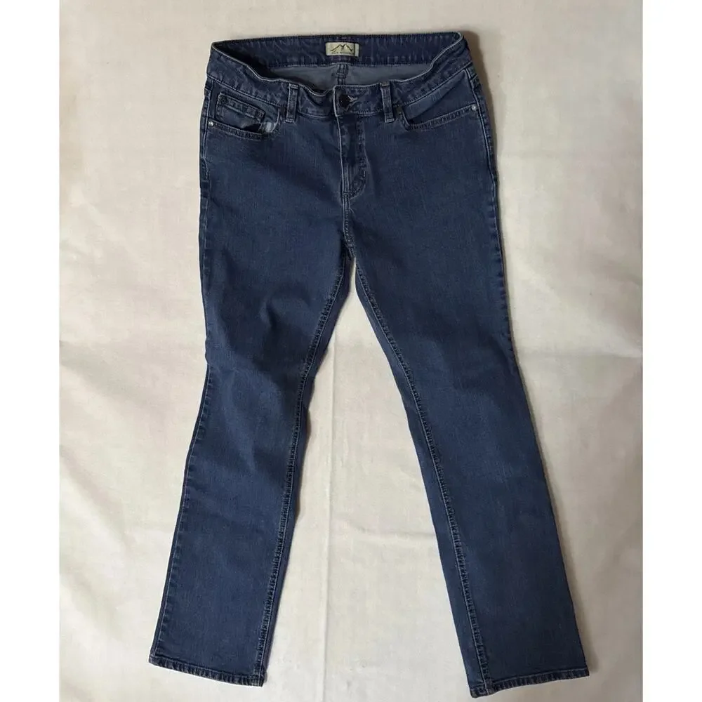 2 Blue Mountain Women's Relaxed Fit 5 Pocket Straight Leg Jeans Size 12